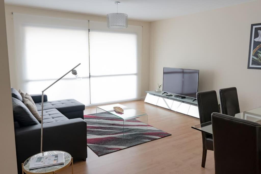 Bright Light - Bright Choice Apartment ฟุงชาล ภายนอก รูปภาพ