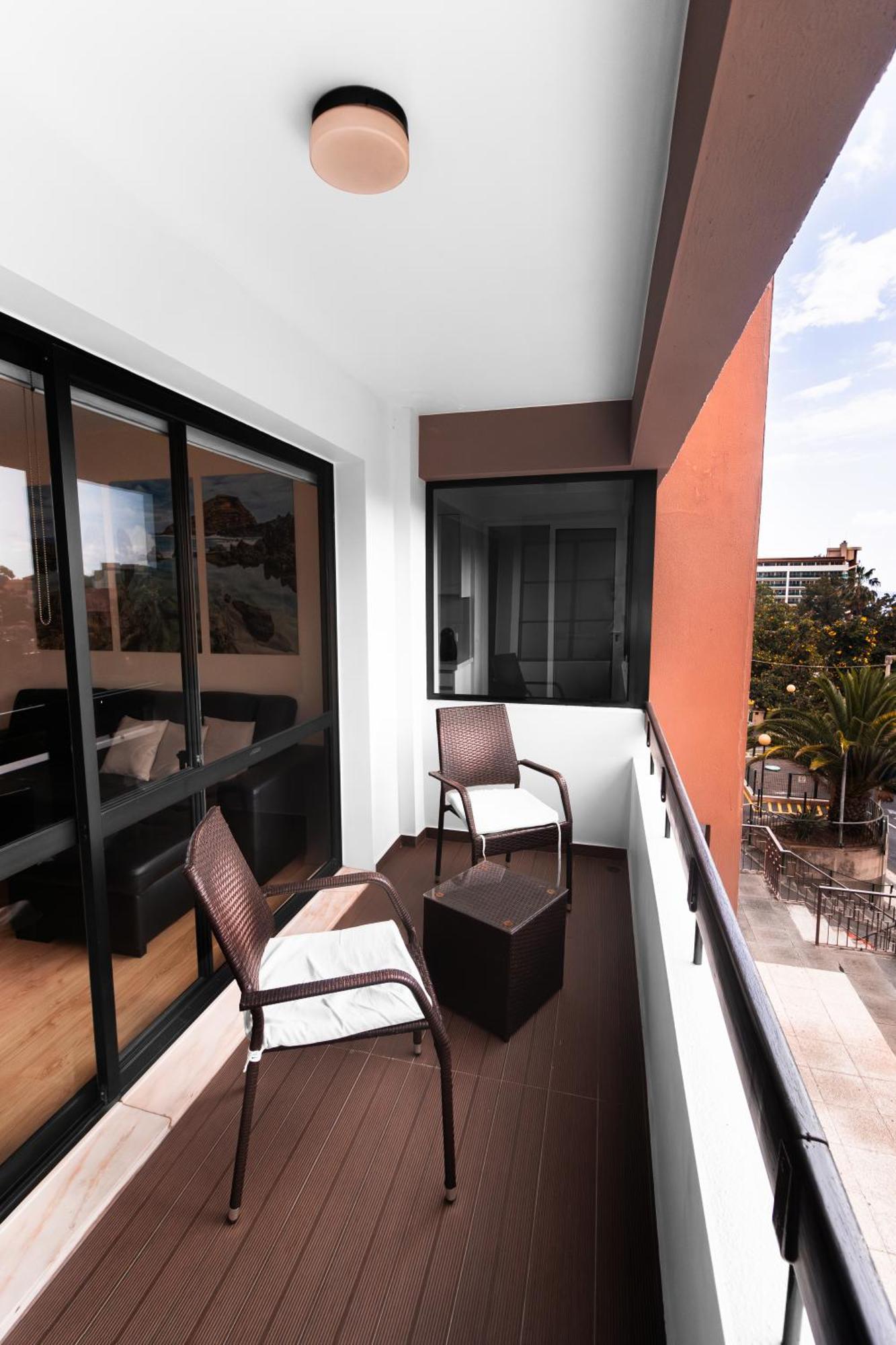 Bright Light - Bright Choice Apartment ฟุงชาล ภายนอก รูปภาพ